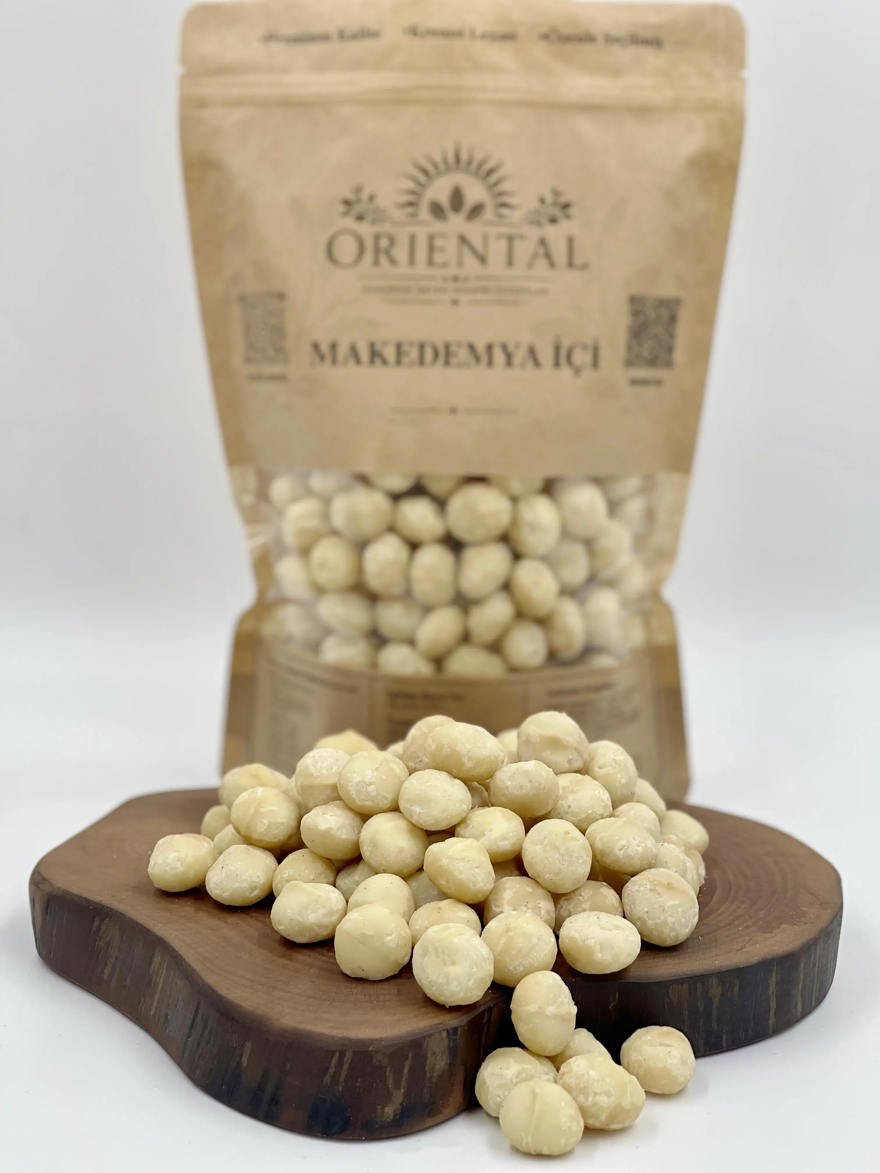 Shelled Macadamia Kernels thumbnail 2