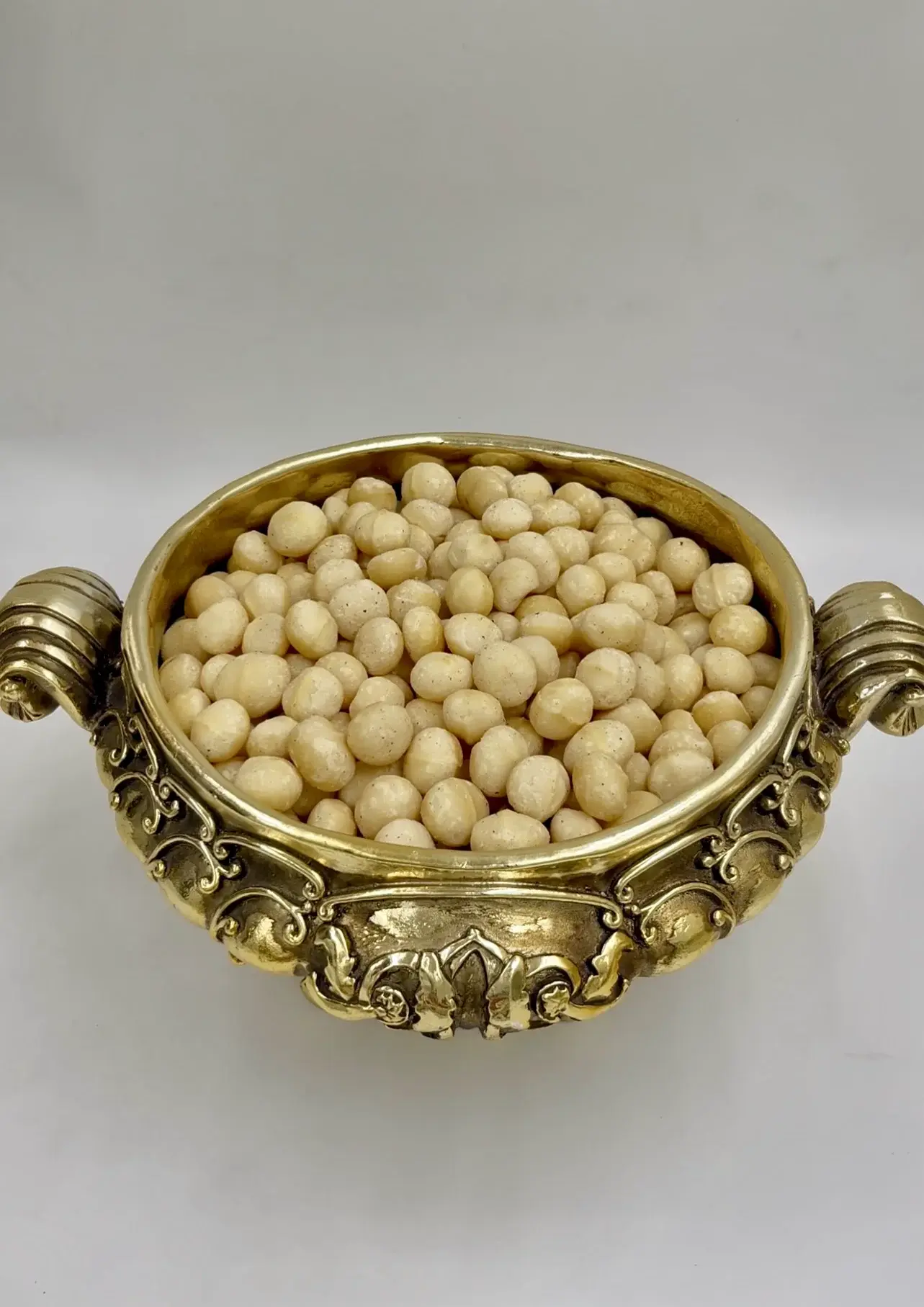 Shelled Macadamia Kernels thumbnail 6