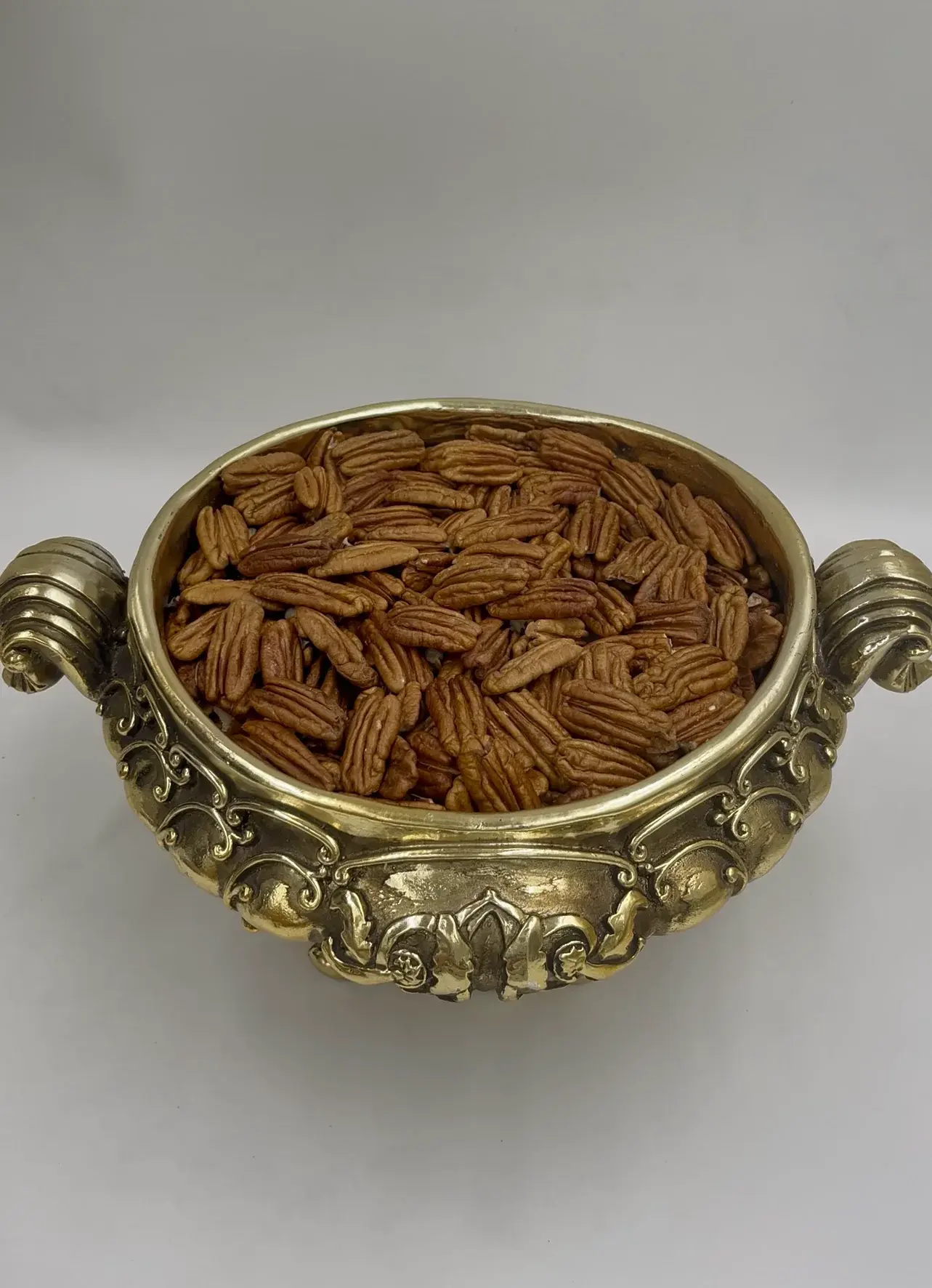 Shelled Pecan Halves thumbnail 8