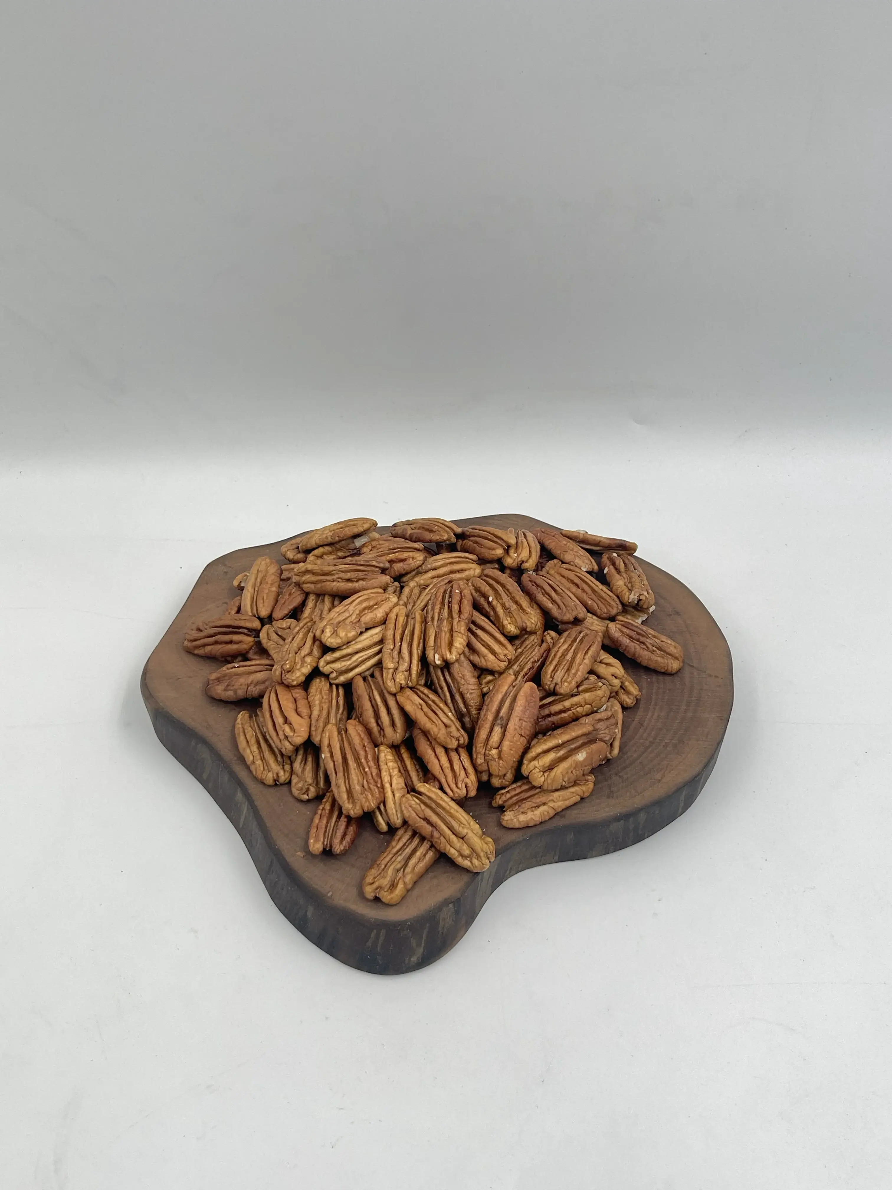 Shelled Pecan Halves thumbnail 9