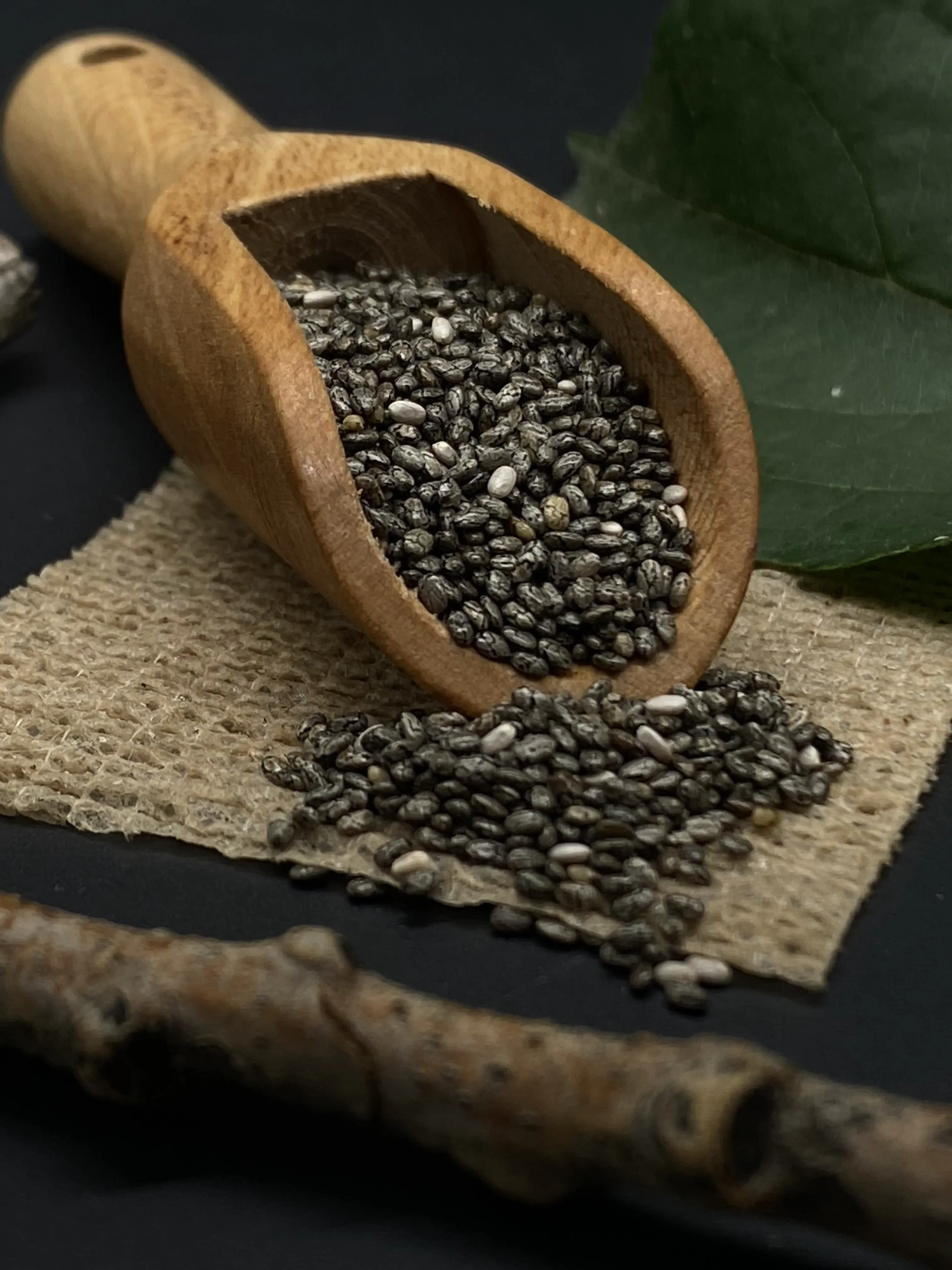 Organic Black Chia Seeds thumbnail 4