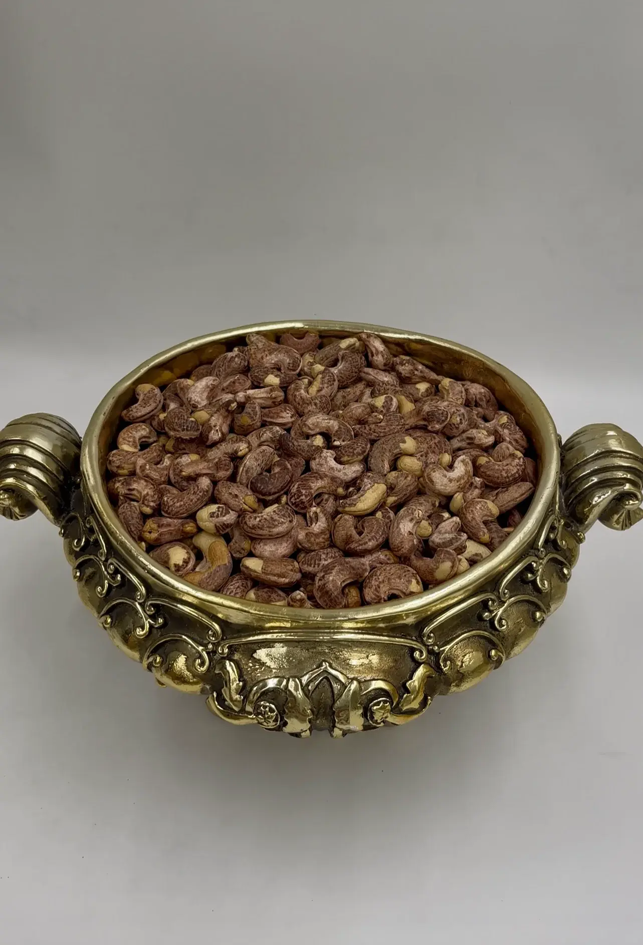 Skin-On Roasted Cashews thumbnail 8