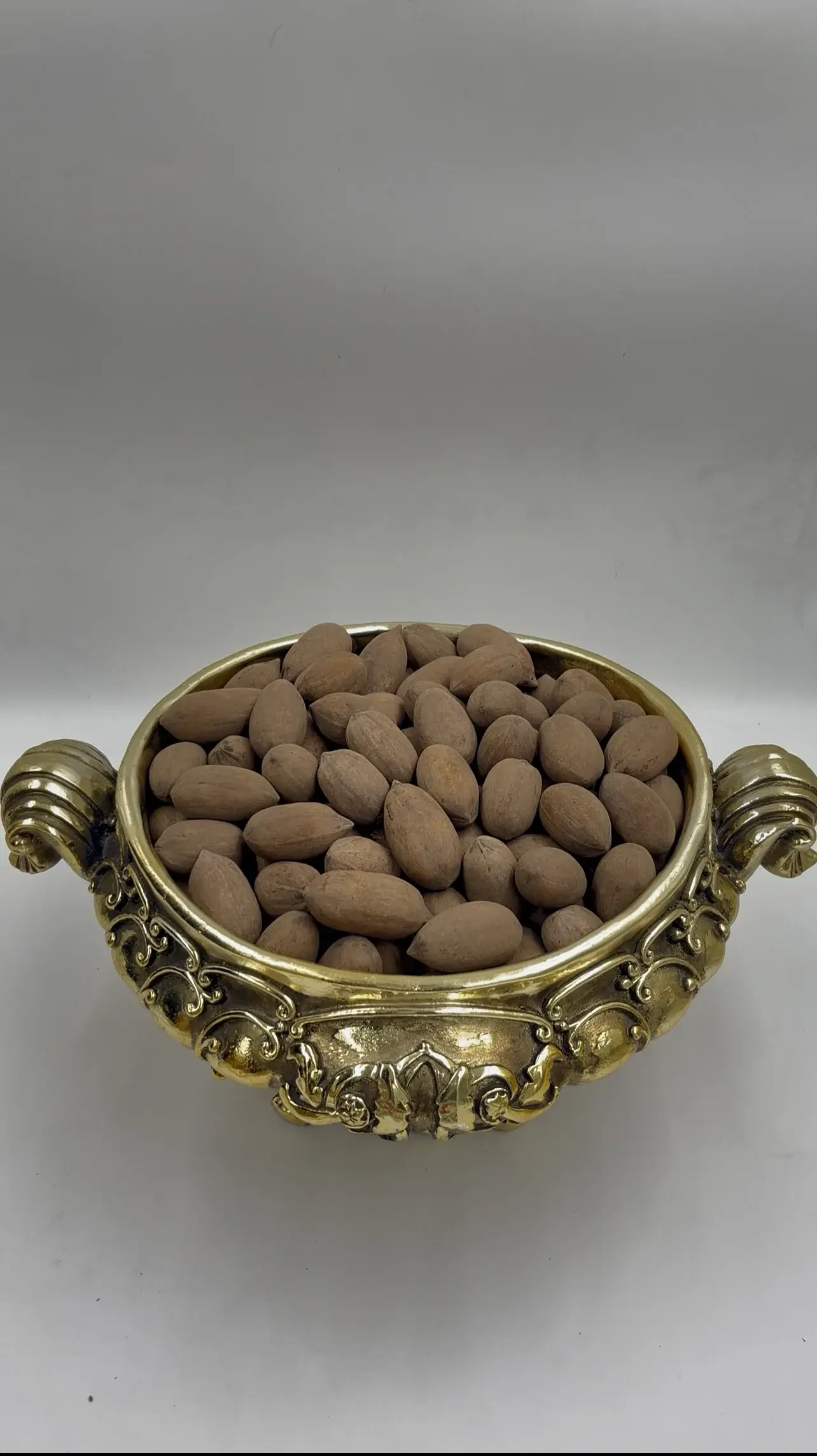 In-Shell Pecan Nuts thumbnail 7